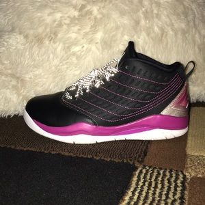 Jordan 12’s